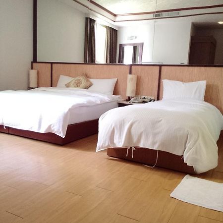 玉泉旅館 Jiaoxi Exteriör bild